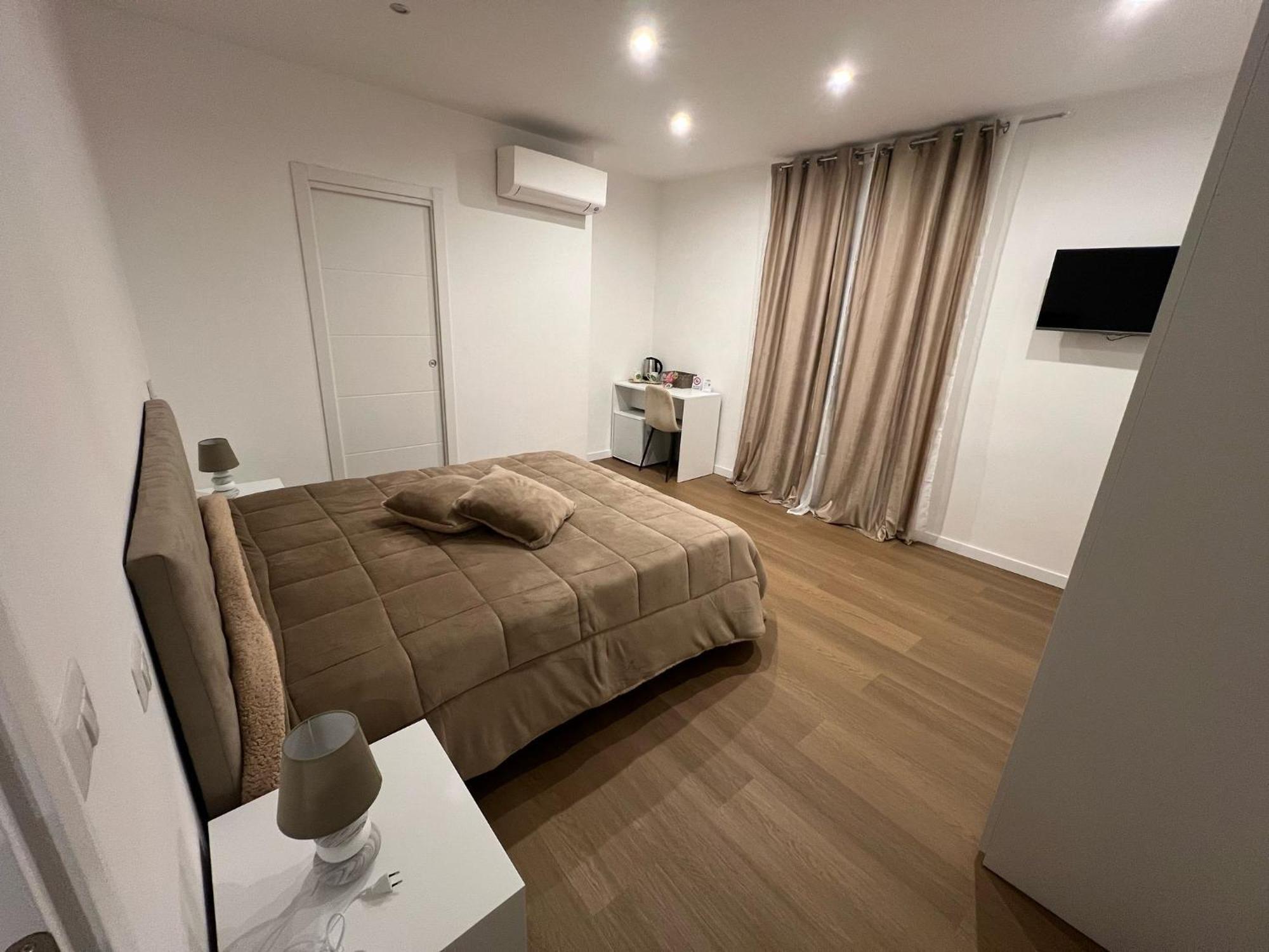 Beb Flegrea Guest house Naples